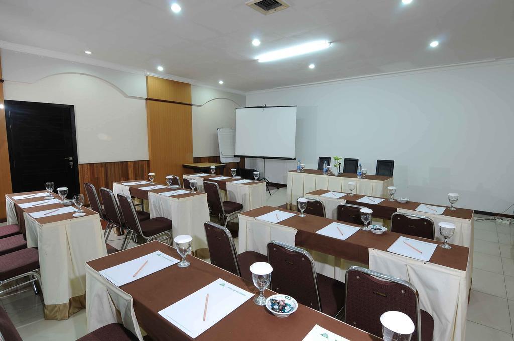 Hotel Kapuas Dharma Pontianak Dış mekan fotoğraf